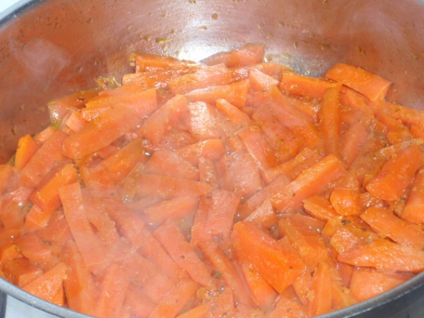 Dusená mrkva so smotanou - obrázok 7