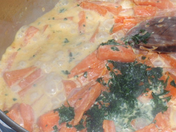 Dusená mrkva so smotanou - obrázok 9