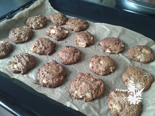 Mandľovo-jablkové bezlepkové cookies (paleo) - obrázok 5