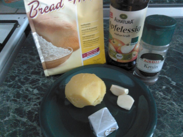 Bezlepkový gazdovský cesnakový chlebík (fotorecept) - obrázok 1