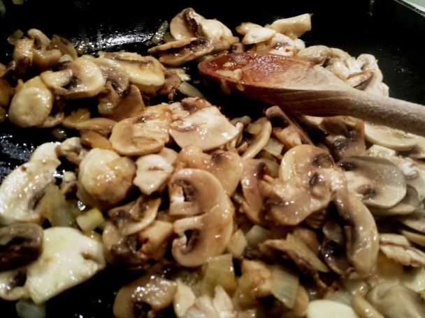 Kuskus so šampiňónmi a feta syrom (fotorecept) - obrázok 1