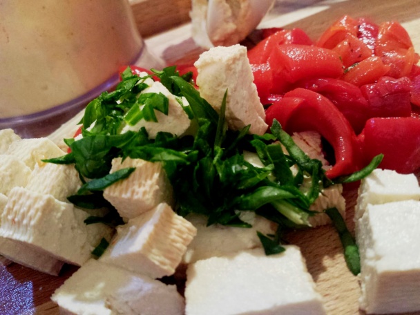 Nátierka z pečenej papriky s chilli a údeným tofu (fotorecept)   - obrázok 2