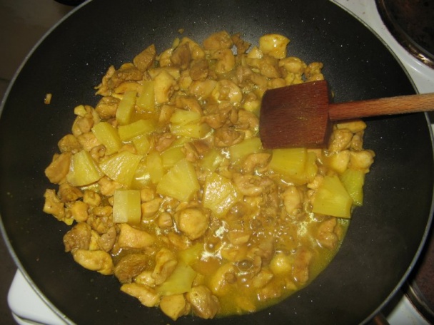 Karí kura s ananásom a pórom (fotorecept) - obrázok 6