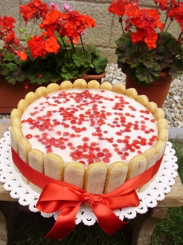 Ľahká ovocná torta - obrázok 1