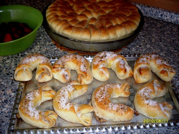 Orechové rožteky zo zvyškového kysnutého cesta (fotorecept) - obrázok 2