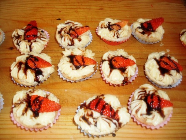 Krémové jahodové misky (fotorecept) - obrázok 9