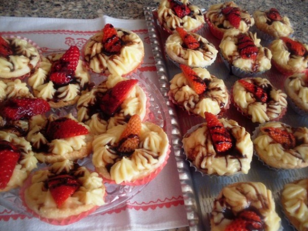 Krémové jahodové misky (fotorecept) - obrázok 10