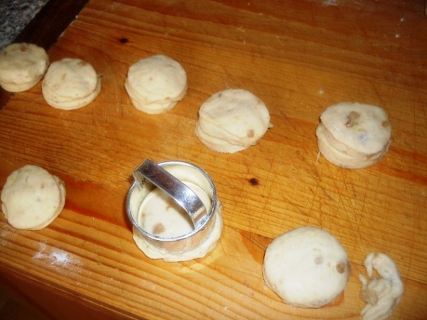 Oškvarkové pencle s lekvárom aj syrom (fotorecept) - obrázok 9