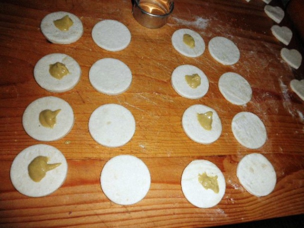 Plnené, lístkové kolieska (fotorecept) - obrázok 2