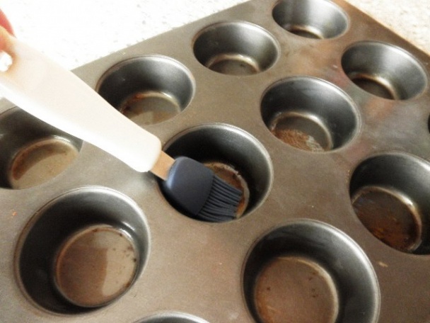 Kreatívne pečivo - muffinové slimáky s Nutellou (fotorecept) - obrázok 4