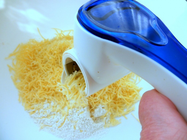 Rýchle syrové krekry (fotorecept) - obrázok 2