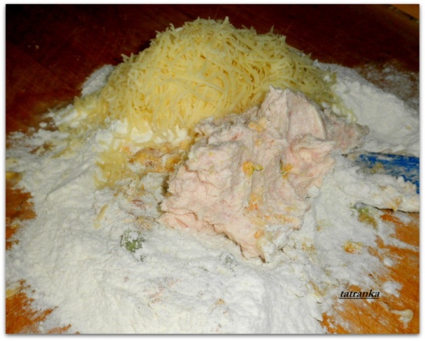 Slané syrovo-šunkové krekry (fotorecept) - obrázok 6