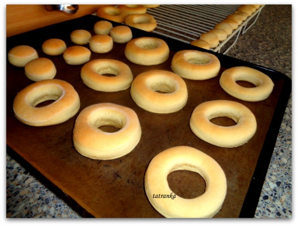 Farebné veľkonočné donuty (fotorecept) - obrázok 2