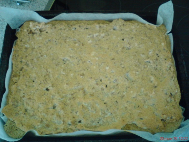 Orechový koláč so snehom - obrázok 4