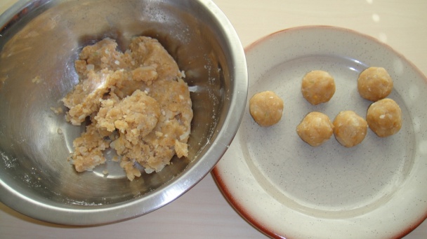 Zeleninová letná polievka s drožďovými guličkami (fotorecept) - obrázok 7