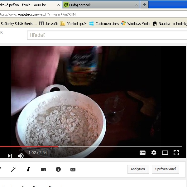 Bezlepkové pečivo - žemle (videorecept) - obrázok 1