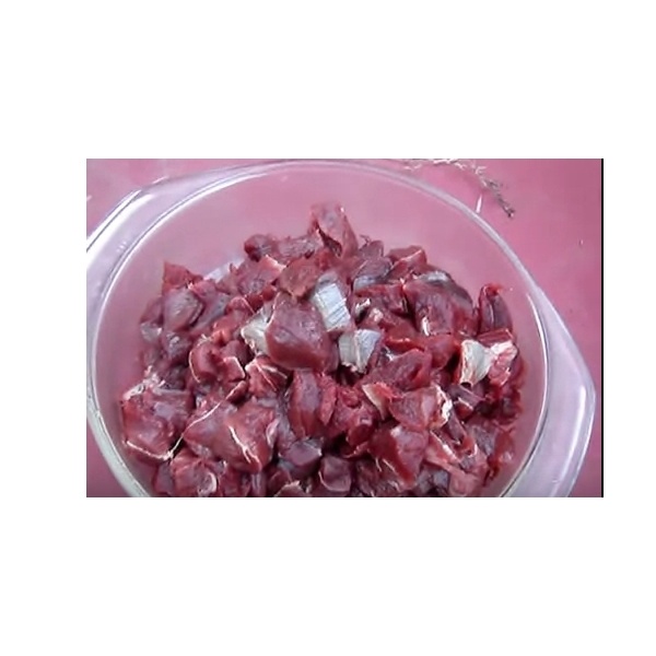 Zverinový guláš v kotlíku (videorecept) - obrázok 1