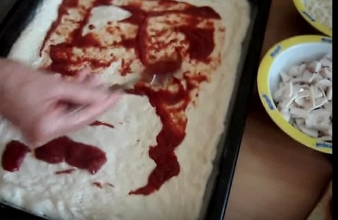 Pizza bez lepku (videorecept) - obrázok 3