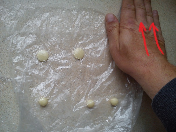 Ruže z marcipánu (fotorecept) - obrázok 6