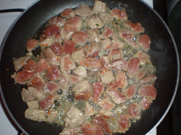 Sviečková so smotanovo syrovou omáčkou a hlivou (fotorecept) - obrázok 3