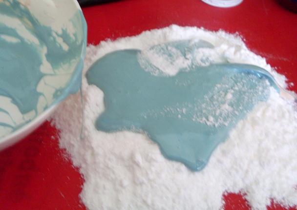 Jednoduchá narodeninová torta (fotorecept) - obrázok 11