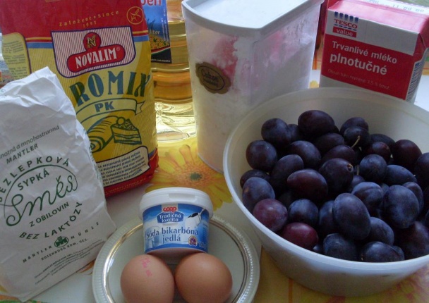 Slivkový koláčik - bezlepkový (fotorecept) - obrázok 1