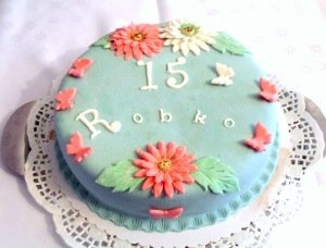 Jednoduchá narodeninová torta (fotorecept) - obrázok 15