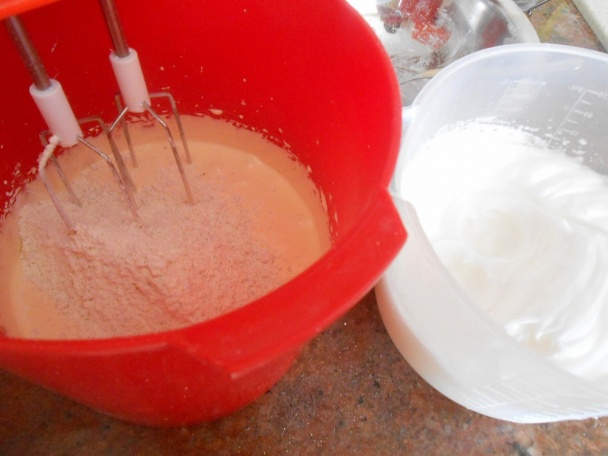 Tvarohovo-orechový koláčik - bezlepkový (fotopostup) - obrázok 3