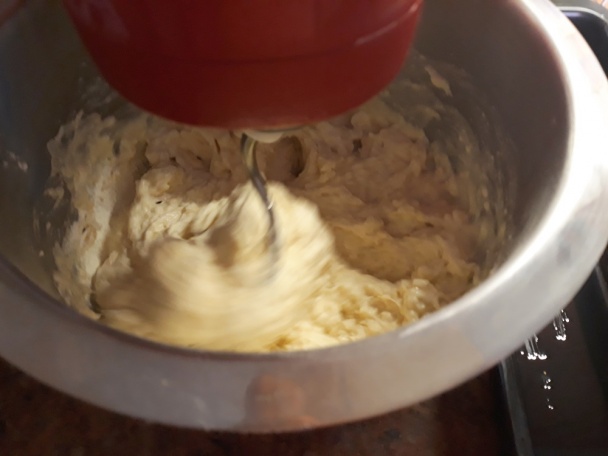 Biely bezlepkový chlieb vo forme (fotorecept) - obrázok 2