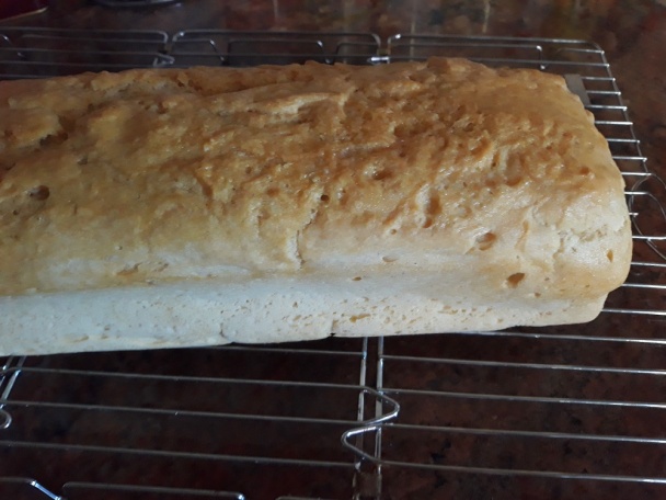 Biely bezlepkový chlieb vo forme (fotorecept) - obrázok 5