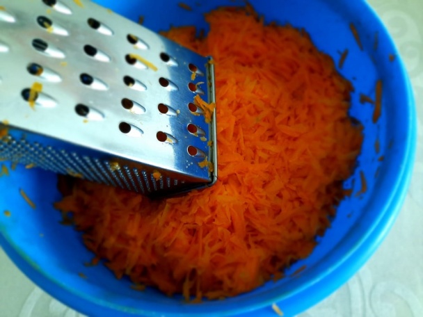 Mrkvovo-syrová roláda (fotorecept) - obrázok 1