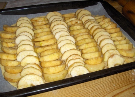 Jablkový flambovaný zákusok (fotorecept) - obrázok 5