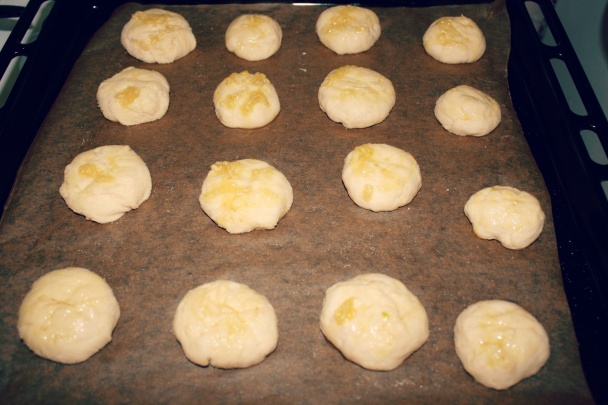 Bochníčky, štangle a pletenka z jedného cesta - obrázok 5