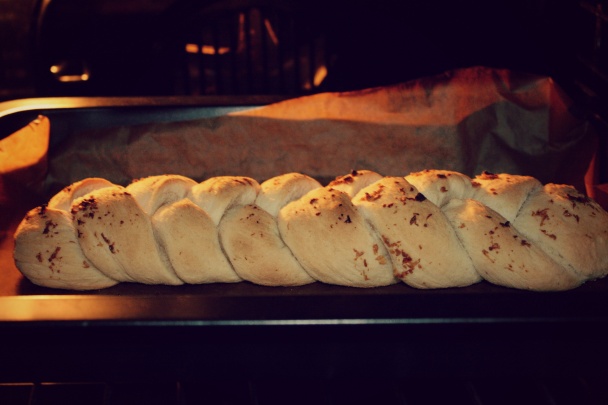 Bochníčky, štangle a pletenka z jedného cesta - obrázok 6