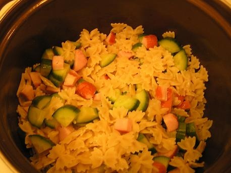 Cestovinový šalát so špenátom (fotorecept) - obrázok 6