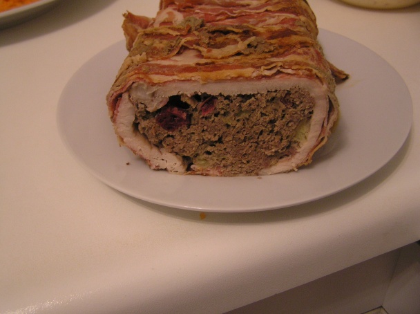 Plnený moriak inak, ružičkový kel, pyré s pretlakom, brusnicová omáčka (fotorecept) - obrázok 1