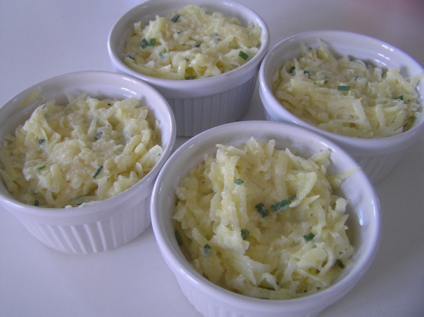 Mištičkové zemiaky, špicatá kapusta a omeletky (fotorecept) - obrázok 3