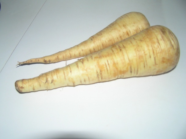 Zemiaky s paštrnákom - obrázok 1