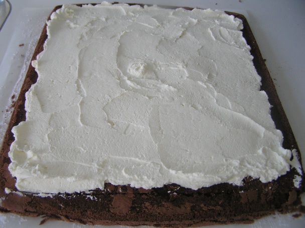 Jemná čokoládová roláda bez múky (fotorecept) - obrázok 8