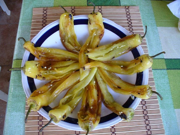 Pečené papriky v cesnakovo-octovom náleve (fotorecept) - obrázok 3