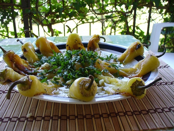 Pečené papriky v cesnakovo-octovom náleve (fotorecept) - obrázok 5