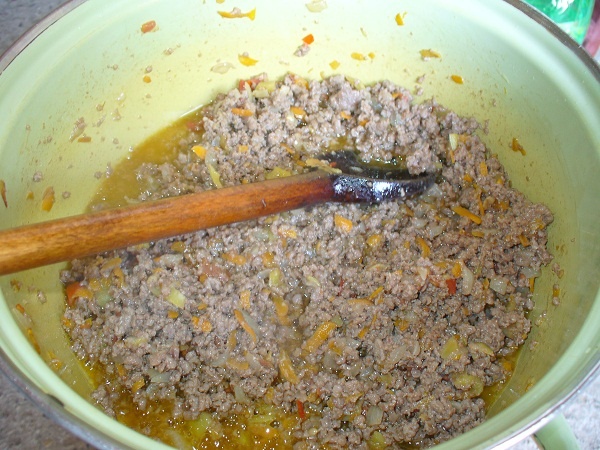 Musaka - zapekané zemiaky s mletým mäskom (fotorecept) - obrázok 2