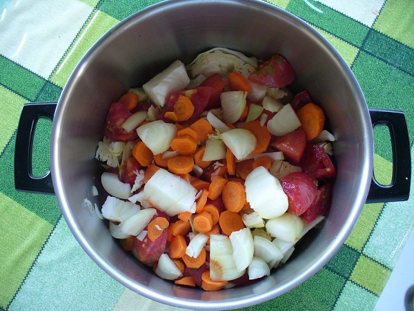  Postna zelka - letná dusená kapusta so zeleninou (fotorecept) - obrázok 1