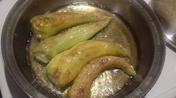 Pečené papriky plnené tvarohom s paradajkovou omáčkou (fotorecept) - obrázok 9