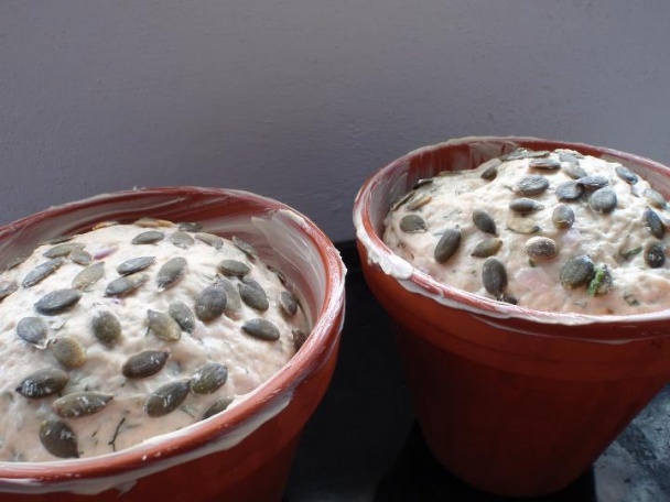 Bylinkový chlieb v kvetináči (fotorecept) - obrázok 4