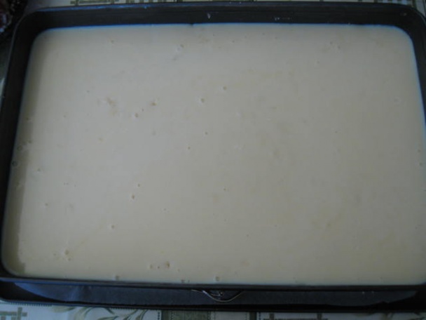 Jednoduchý mrvený koláč s pudingom a marhuľami (fotorecept) - obrázok 3