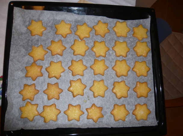 Vanilkové hviezdičky s vaječným koňakom (fotorecept) - obrázok 4