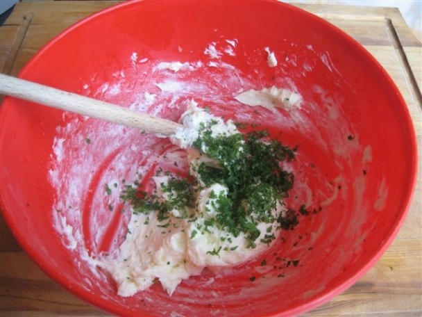 Pošírovaný tolstolobik s petrželkovým máslem (fotorecept) - obrázok 4
