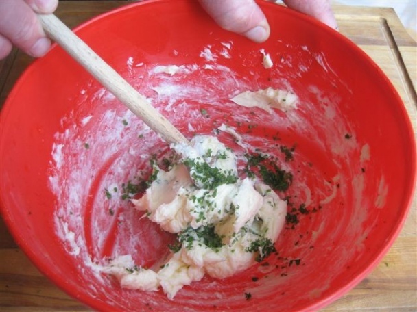Pošírovaný tolstolobik s petrželkovým máslem (fotorecept) - obrázok 5