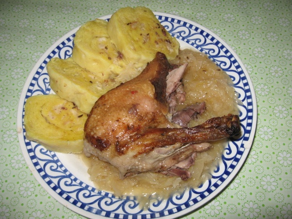 Konfitovaná kachna se zelím a knedlíkem (fotorecept) - obrázok 7
